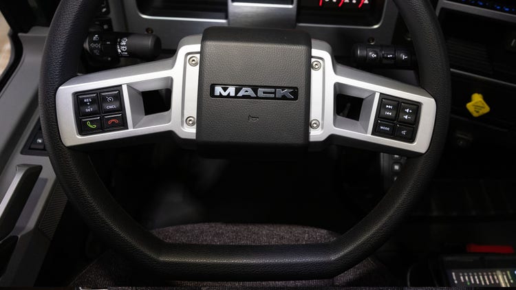 Flat bottom steering wheel offers a smooth stress-free ride